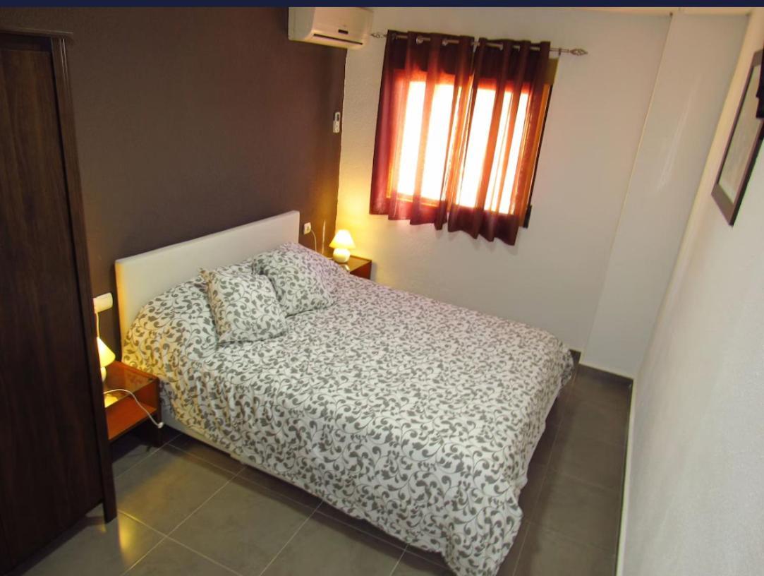 Hotel Restaurant Cau Blanch Useras ภายนอก รูปภาพ