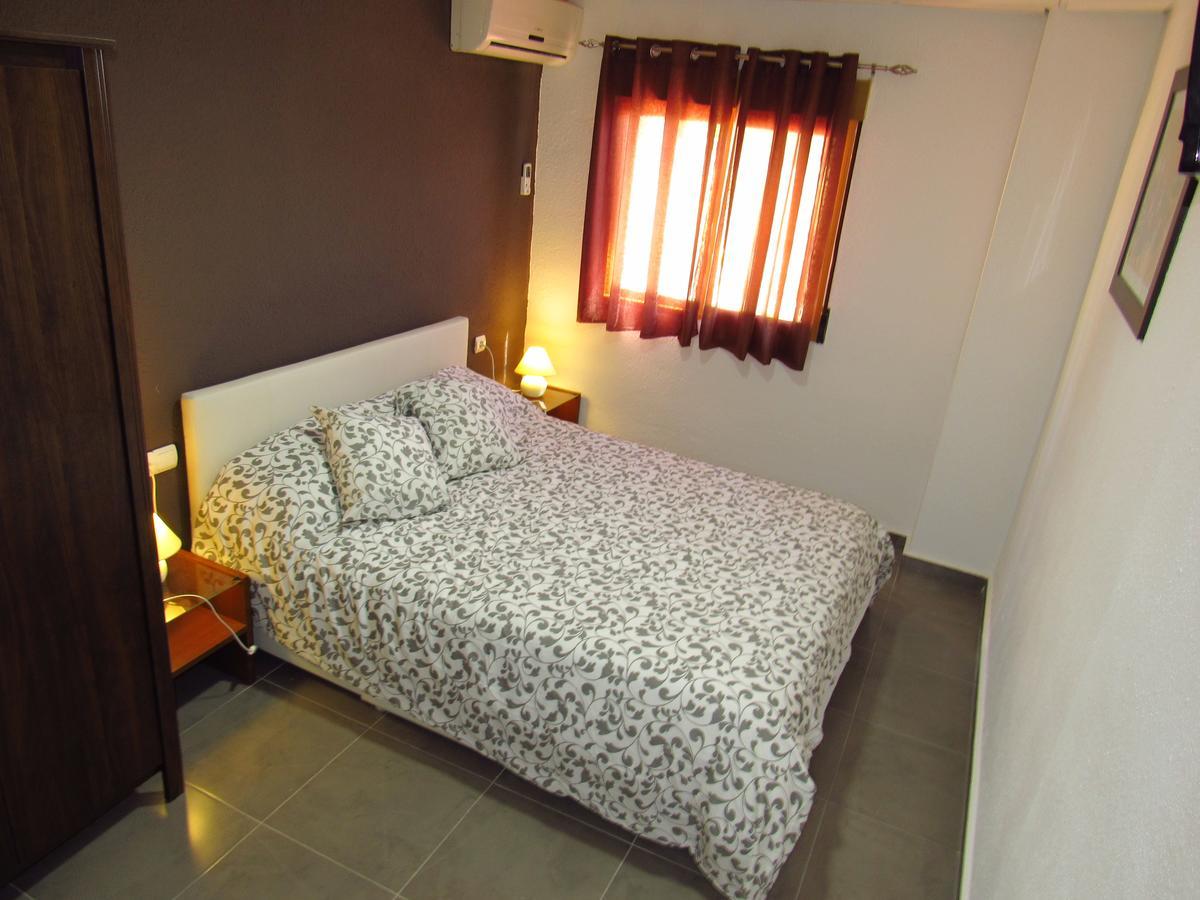 Hotel Restaurant Cau Blanch Useras ภายนอก รูปภาพ