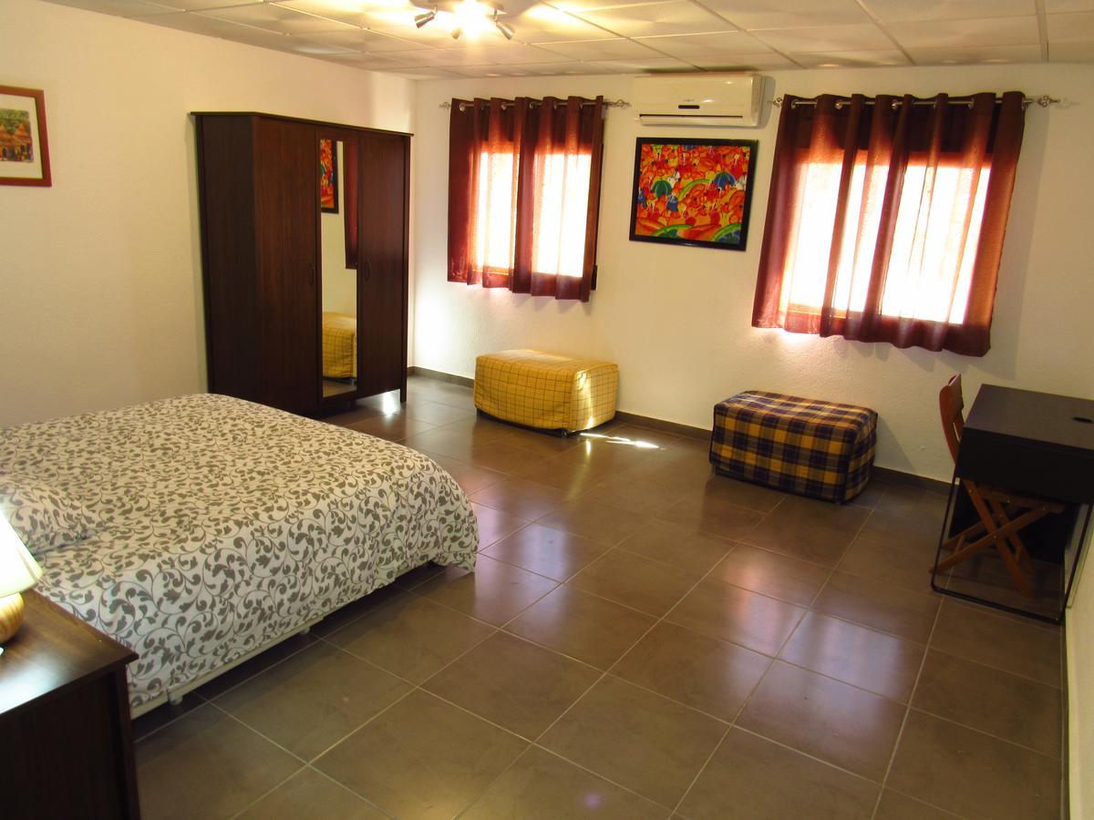 Hotel Restaurant Cau Blanch Useras ภายนอก รูปภาพ